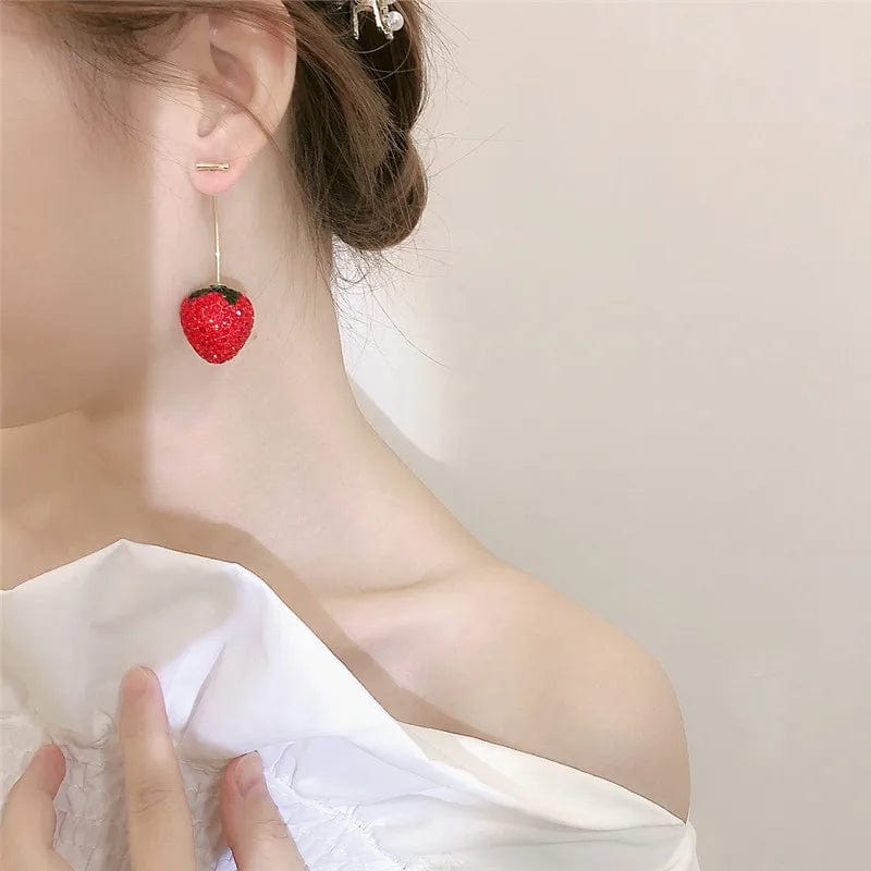 Eleganza Italiana 2022 Red Zircon Large Strawberry Exaggerated Sweet Fashion Simple Fruit Earrings For Women Jewelry Design Personalized Earrings Streetwear high fashion shein amazon temu target Walmart online