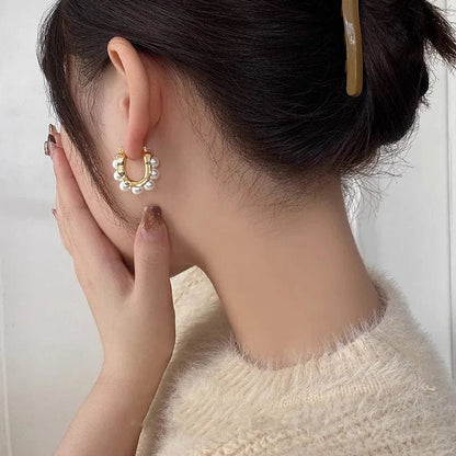 Eleganza Italiana 2023 New Arrival Retro Elegant Imitation Pearl Oval Hoop Earrings For Women Fashion Classic Geometric Jewelry Gifts Streetwear high fashion shein amazon temu target Walmart online