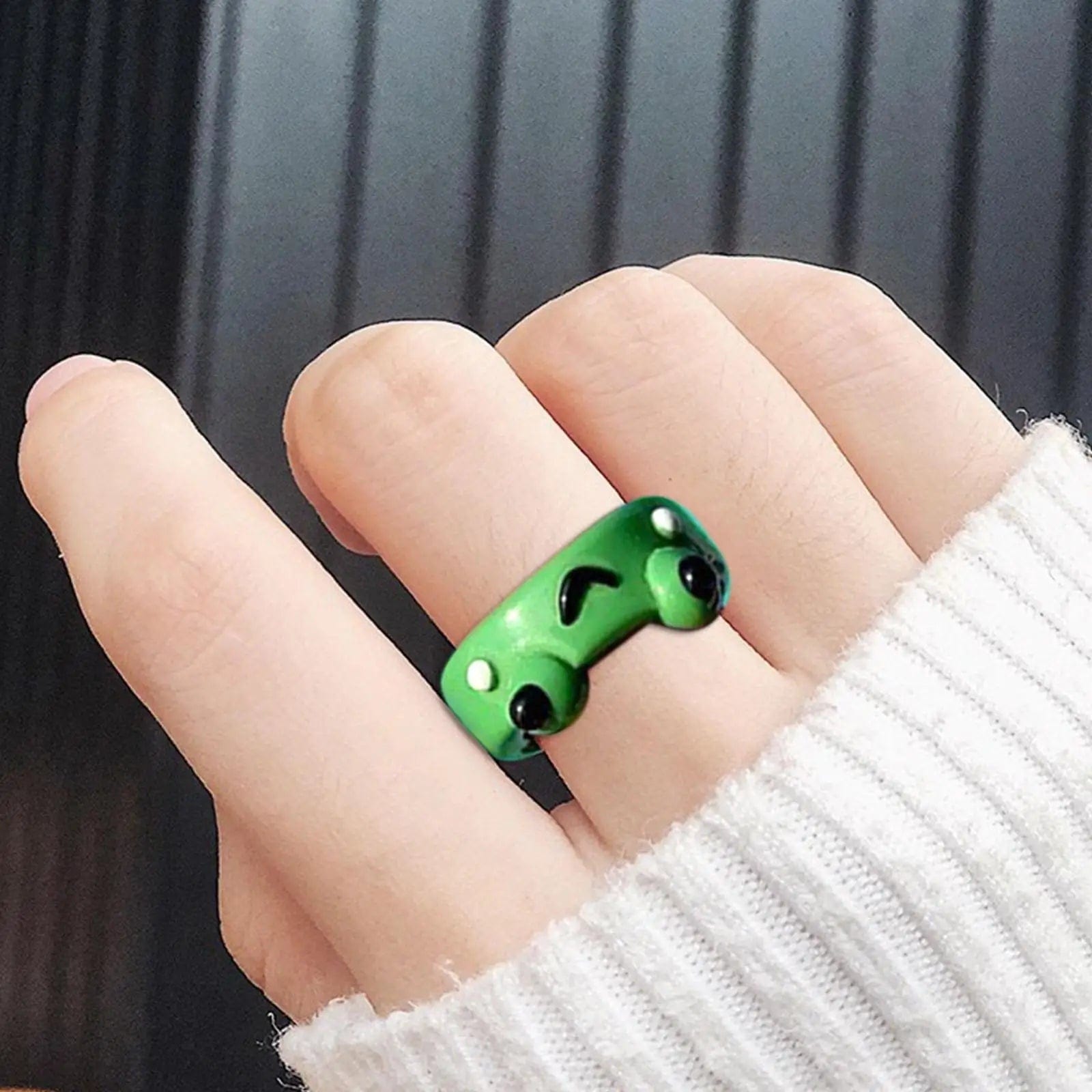 Eleganza Italiana Cute Smile Frog Rings For Kids Girls Funny Cartoon Animal Rings Aesthetic Jewelry Greative Friendship Party Travel Gifts Streetwear high fashion shein amazon temu target Walmart online