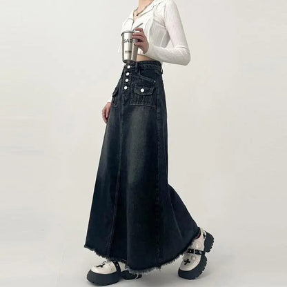 Eleganza Italiana High-waisted Cargo Denim Skirt Women&