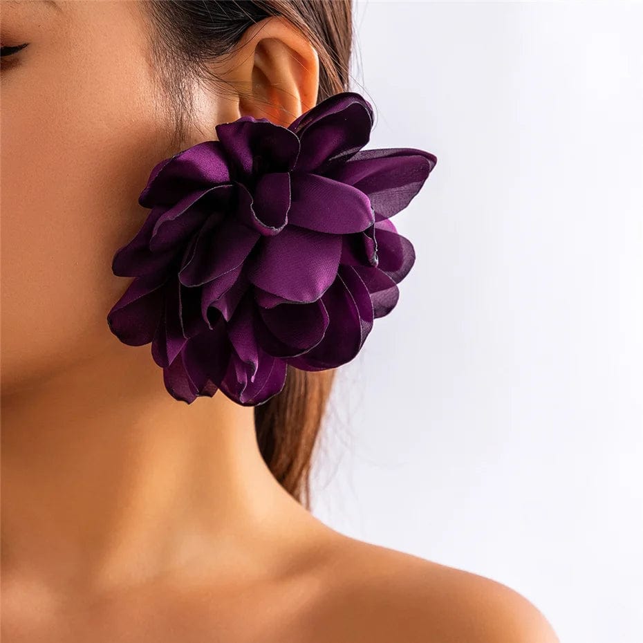 Eleganza Italiana Ingemark Exaggerated Large Fluffy Fabric Flower Stud Earrings for Women Elegant Petal Earring Trendy Y2K Jewelry Wed Accessories Streetwear high fashion shein amazon temu target Walmart online