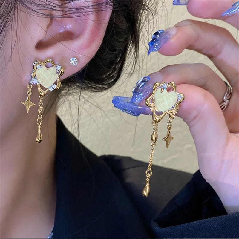 Eleganza Italiana Irregular Heart Tassel Star Earrings for Women Design Senior Gothic Fashion Personality Y2K Drop Earrings Trendy Party Jewelry Streetwear high fashion shein amazon temu target Walmart online