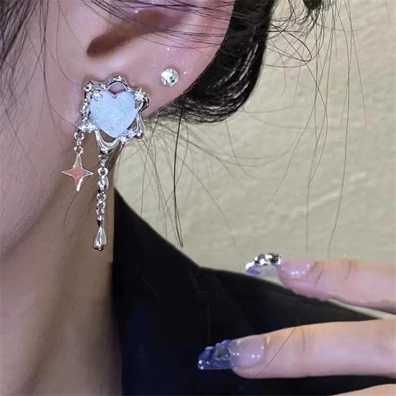 Eleganza Italiana Irregular Heart Tassel Star Earrings for Women Design Senior Gothic Fashion Personality Y2K Drop Earrings Trendy Party Jewelry Streetwear high fashion shein amazon temu target Walmart online