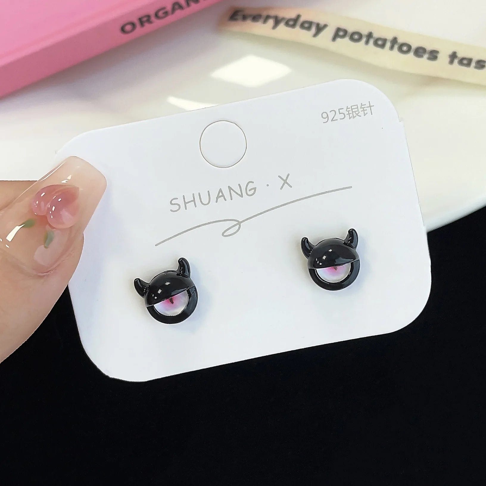 Eleganza Italiana Kiss Jewelry Cute Cartoon Monster Eyes Star Earrings Set for Women Goth Y2K Accessories Asymmetric Blue Opal Stud Earring Gift Streetwear high fashion shein amazon temu target Walmart online