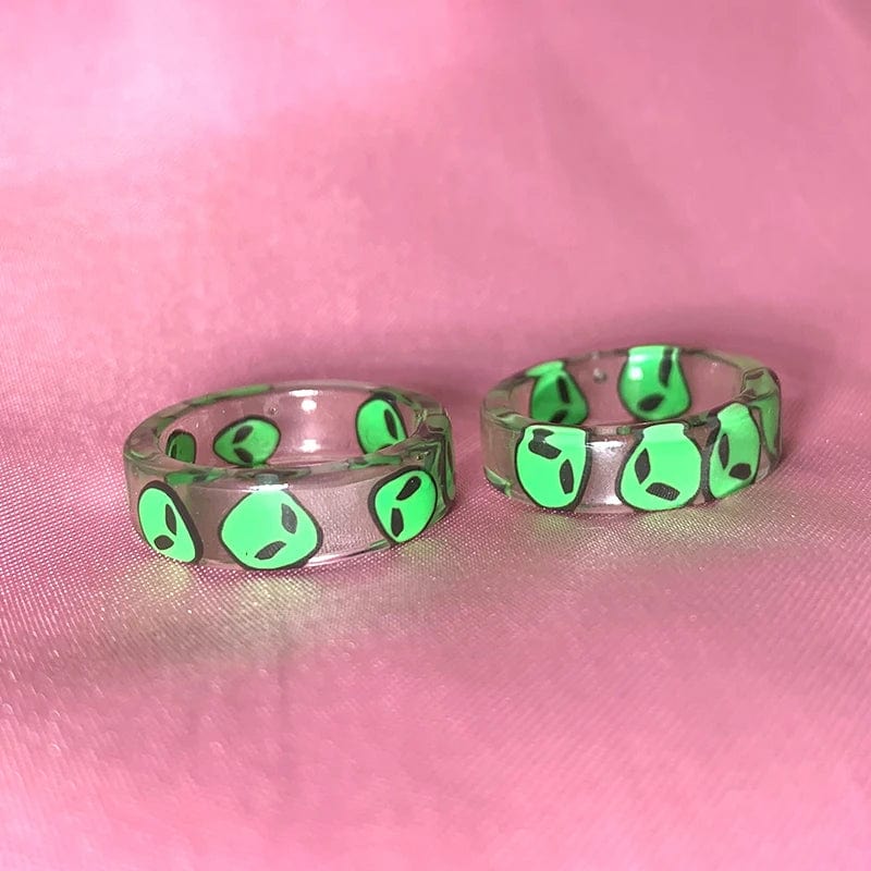 Eleganza Italiana New INS Resin Green Alien ET Rings for Women Y2K Jewelry Punk Fashion Goth Rings Egirl Style Friends Gifts 2000s Aesthetic New Streetwear high fashion shein amazon temu target Walmart online