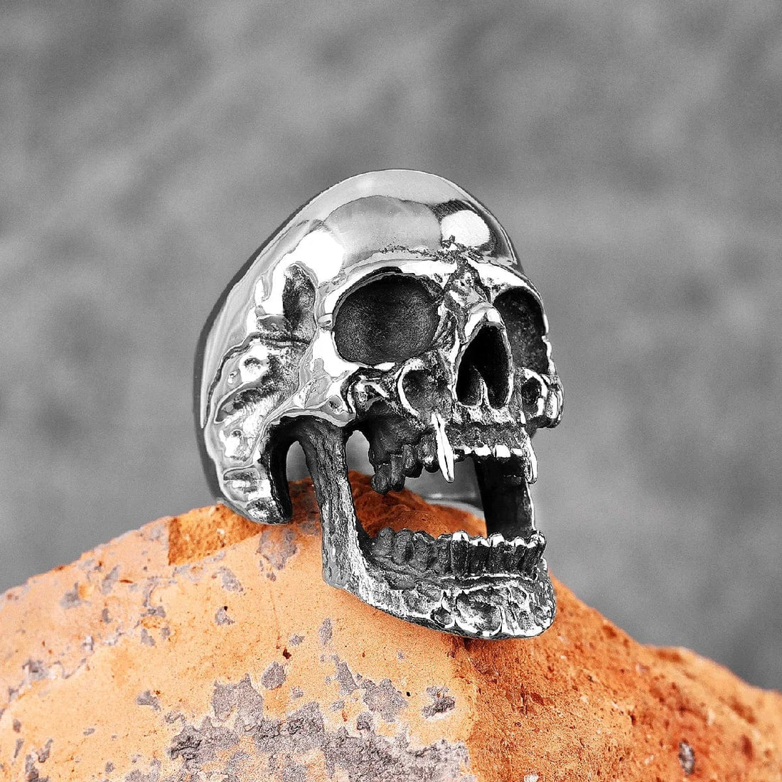 Eleganza Italiana Screaming Skull Hell Stainless Steel Mens Rings Unique Punk Gothic for Male Boyfriend Biker Jewelry Creativity Gift Wholesale Streetwear high fashion shein amazon temu target Walmart online