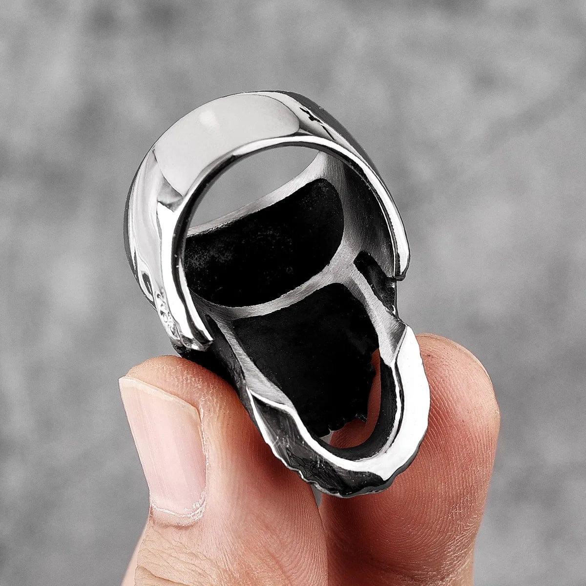 Eleganza Italiana Screaming Skull Hell Stainless Steel Mens Rings Unique Punk Gothic for Male Boyfriend Biker Jewelry Creativity Gift Wholesale Streetwear high fashion shein amazon temu target Walmart online