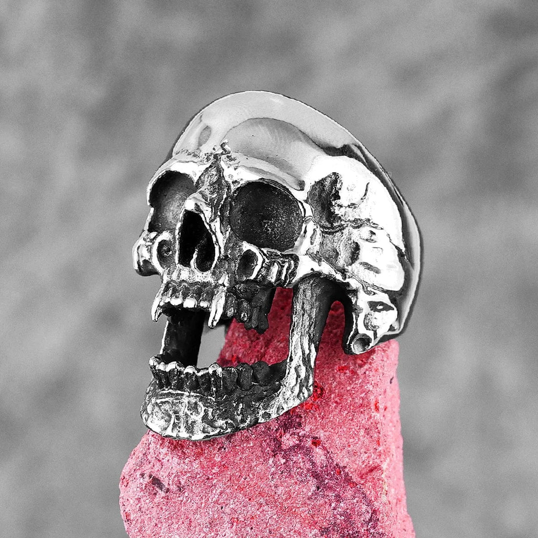 Eleganza Italiana Screaming Skull Hell Stainless Steel Mens Rings Unique Punk Gothic for Male Boyfriend Biker Jewelry Creativity Gift Wholesale Streetwear high fashion shein amazon temu target Walmart online